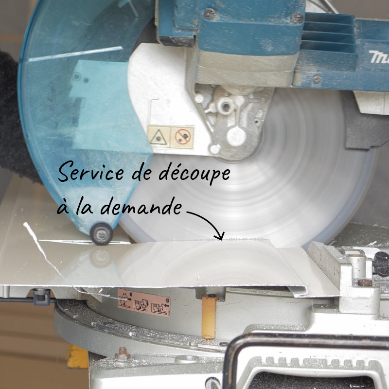 découpe pro de l'alu et des couvertines en alu pas de cisailles couvre-murs tête d'acrotère RAL 7016 Blanc